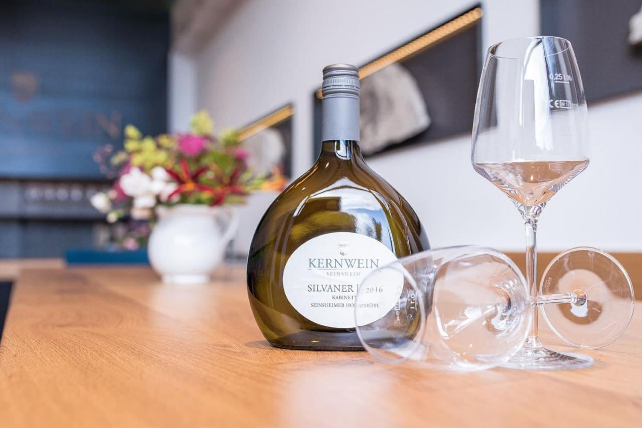 Weingut Kernwein Hotel Seinsheim Exterior photo